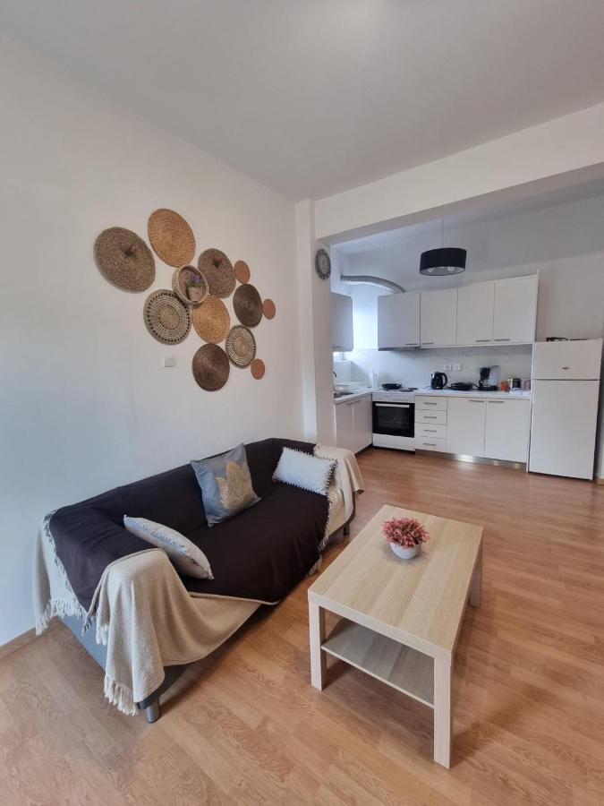 Pine Tree Apartment Artemida (Attica)
